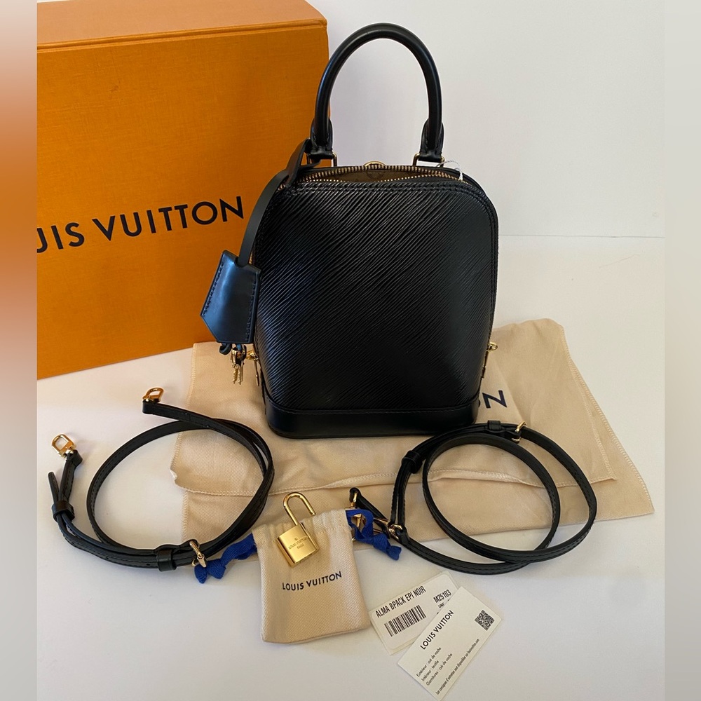 Louis Vuitton alma backpack epi noir